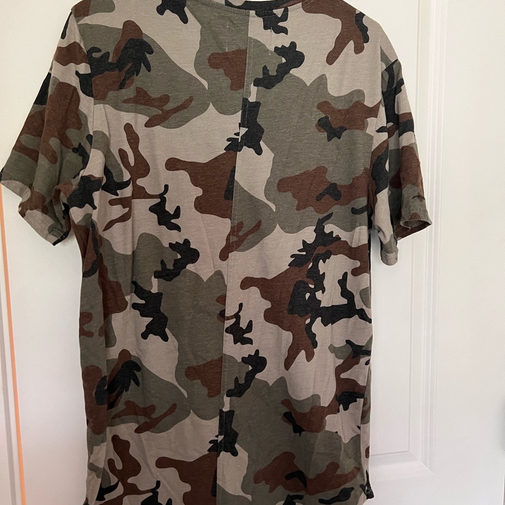 Camo tall t-shirts